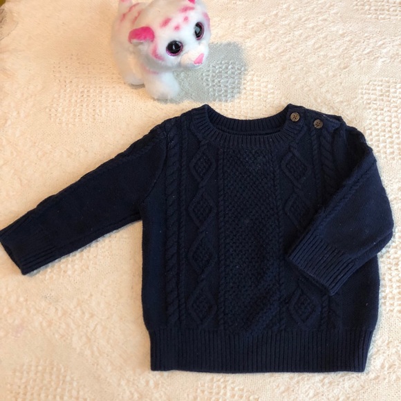 Gap Baby boy sweater. - Picture 2 of 8